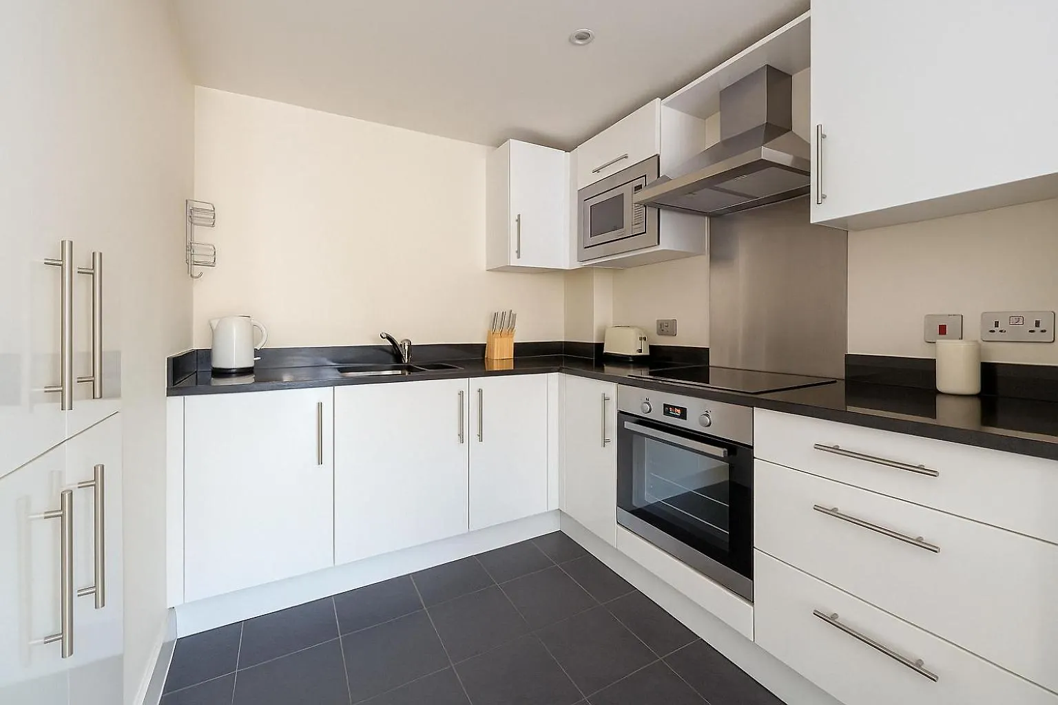 Appartamento Stylish 1-Bed Flat In Greenwich - Steps From Dlr & City Views Londra