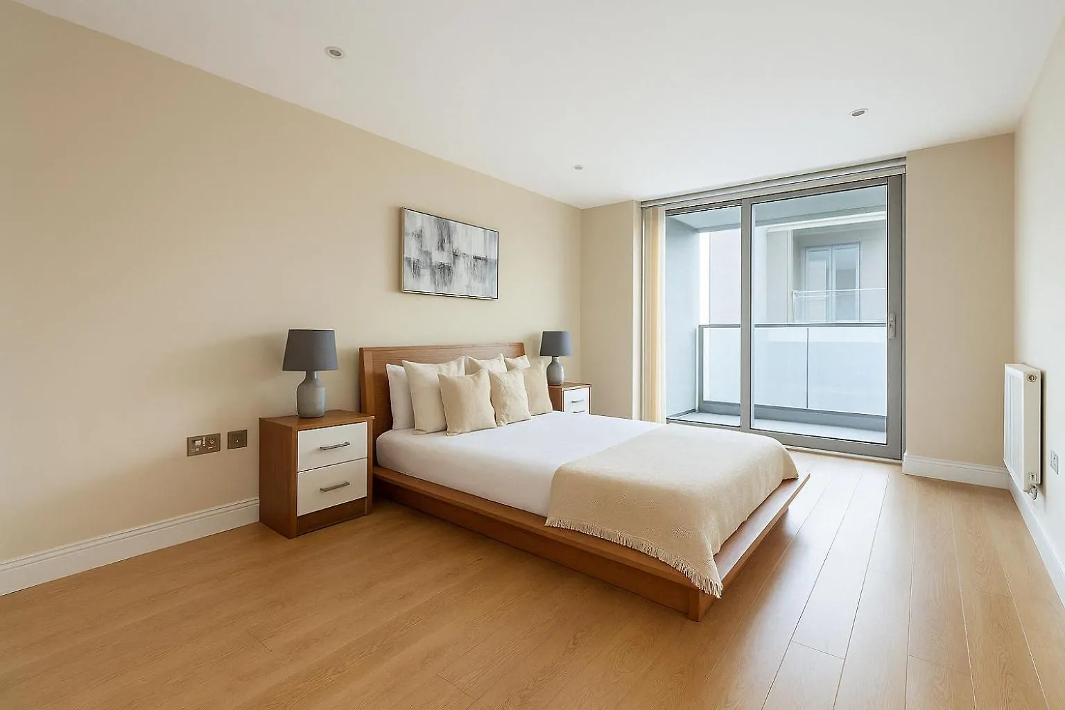 Stylish 1-Bed Flat In Greenwich - Steps From Dlr & City Views London 0*,  United Kingdom